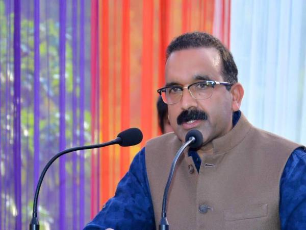 क्यों पार्टी छोड़ रहे हैं भाजपाई