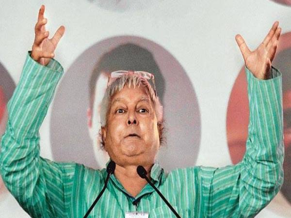 भगवान कृष्ण बन गए थे लालू!