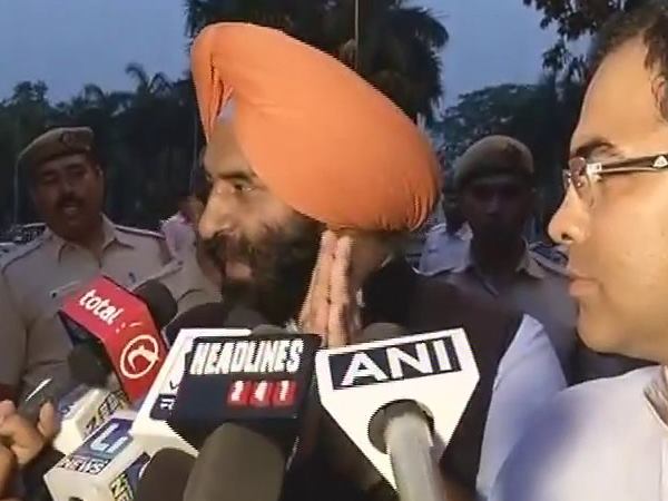 'हम इस्तीफा मांगने नहीं, पानी मांगने आए हैं'