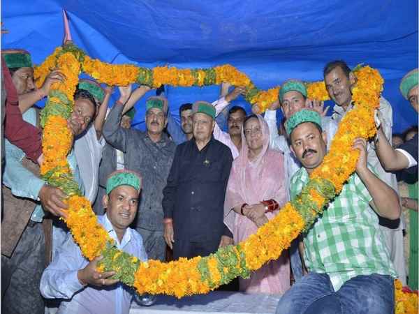 दलित को बनाना चाहते हैं प्रदेश अध्यक्ष