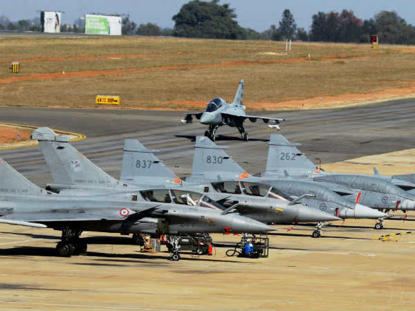 फाइटर स्‍क्‍वाड्रन की कम संख्‍या 