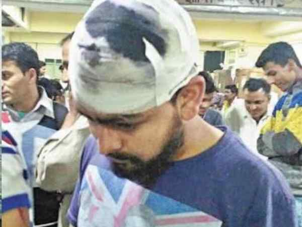 बवाल के लिए वीसी को ठहराया जिम्मेदार