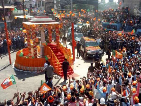 सड़कों का निर्माण