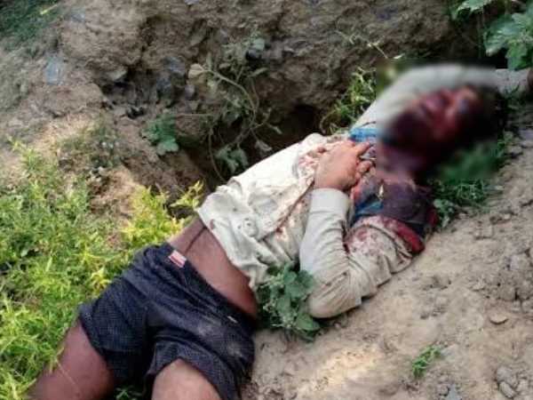 धारदार हथियार से काटा गया गला