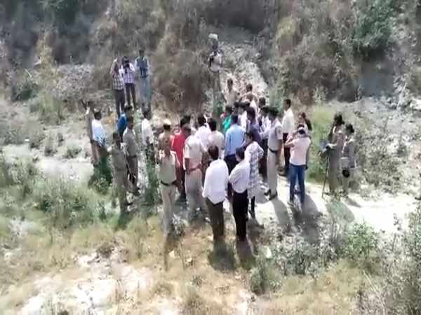 पुलिस ने यूं बरामद किया शव