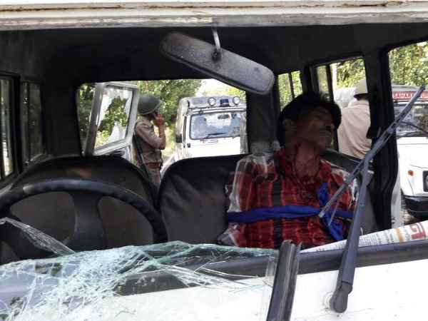 मायावती के आने से पहली भी हुई हिंंसा