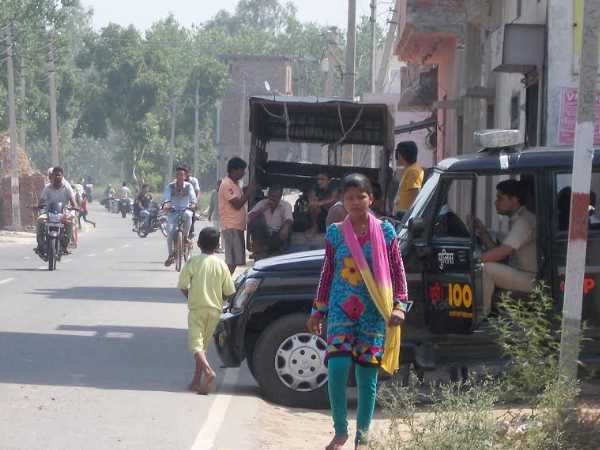 ग्रामीणों से शांति बनाए रखने की अपील