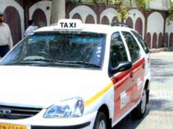 अस्पताल में नौकरी है वजह