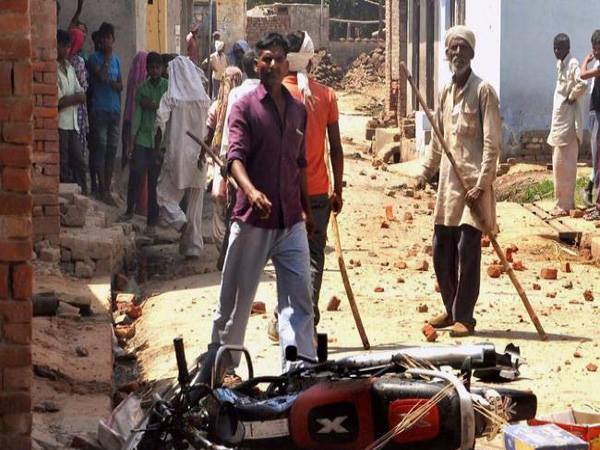 यूपी सरकार को बदनाम करने की साजिश