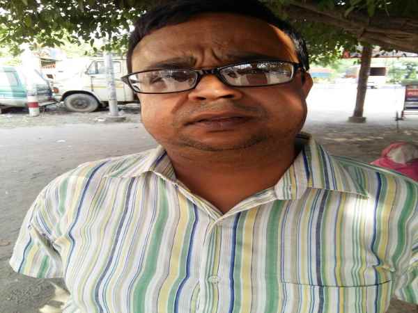 गोली मारने की धमकी दे बनाया बंधक