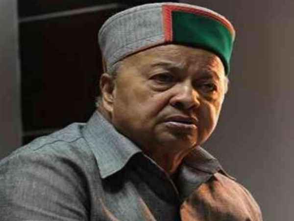 हिमाचल कांग्रेस में भारी तनातनी