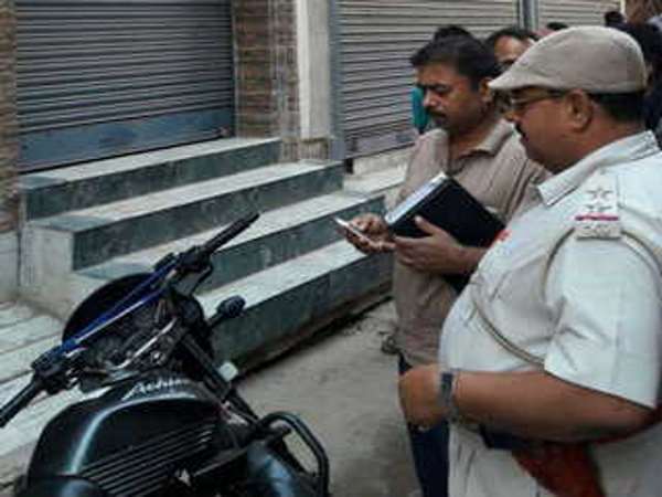 टीचर के पिता ने भी बोला- इस कुकर्मी को सजा दो
