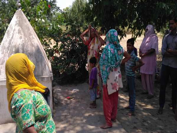 प्रतिमा खंडित होने की बात सुन अधिकारियों के हाथ पांव फूले