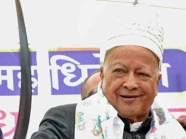 विवादों में सीएम और कैबिनेट मंत्री