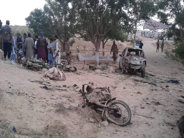 पाक: बलूचिस्तान की मस्जिद में नमाज के बाद ब्लास्ट, 25 की मौत