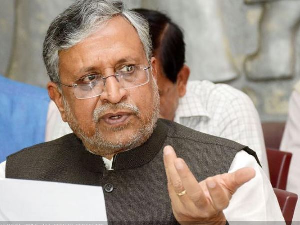 लालू-राबड़ी पर विपक्ष ने फिर फोड़ा बम, अब '800 करोड़' बनी घोटाले की वजह