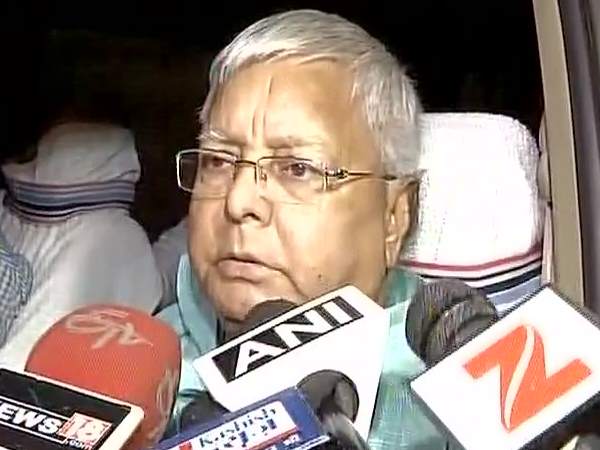 राष्ट्रपति चुनाव को लेकर सोनिया से मिले लालू, कही बड़ी बात.. राष्ट्रपति चुनाव को लेकर सोनिया से मिले लालू, कही बड़ी बात..