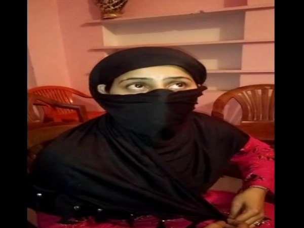 ऑलआउट के जहर से बच गए 'लैला-मजनू' तो थाने चले अपना प्यार बचाने