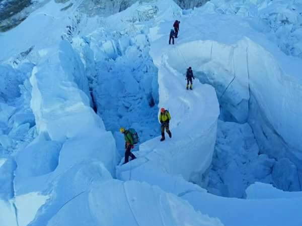 मुरादाबाद का पर्वतारोही नेपाल से लापता, माउंट एवरेस्ट किया था फतेह