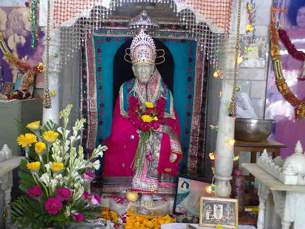  कदमताल से मंदिर में होगी रोशनी