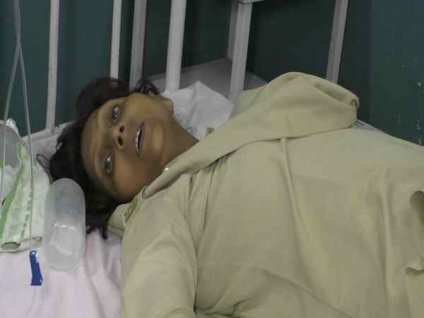 महिला कांस्टेबल को पेट में होने लगा दर्द