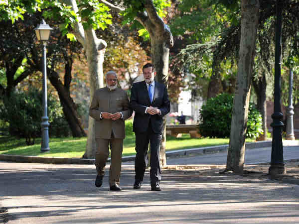 स्पेन के राजा के महल का बगीचा स्पेन के राजा के महल का बगीचा