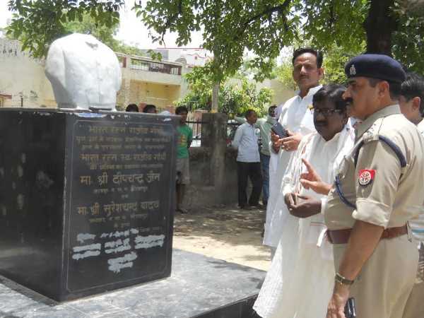 शरारती तत्वों ने तोड़ी थी मूर्ति