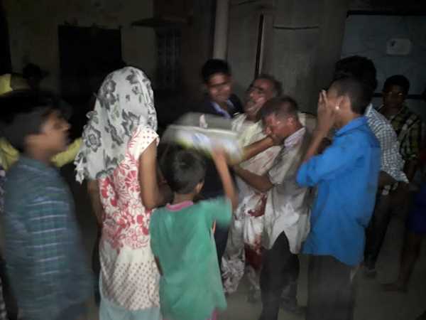 मौके पर पहुंची भारी पुलिस फोर्स