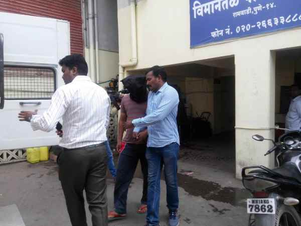 आपस में बांट लेते थे पैसे