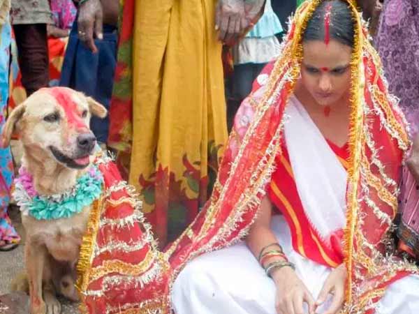 हैप्‍पी मैरिड लाइफ के ल‍ि‍ए जरूरी है यह र‍िवाज 