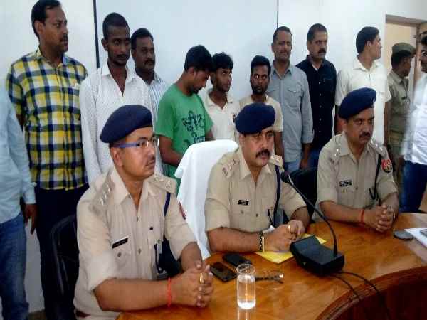 क्राइम ब्रांच ने दी सूचना