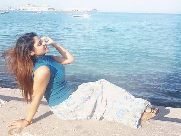 बेडरूम में ऑन था AC