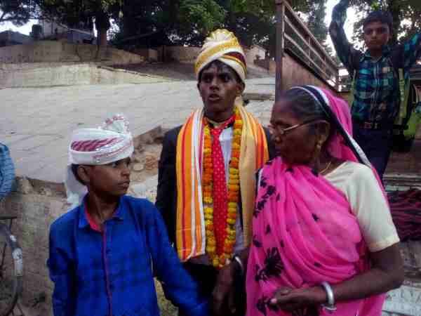 दूल्हे को बिना दुल्हन के ही जाना पड़ा