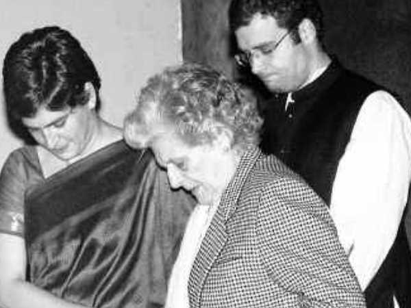 पाउलो माइनो नाम है नानी का