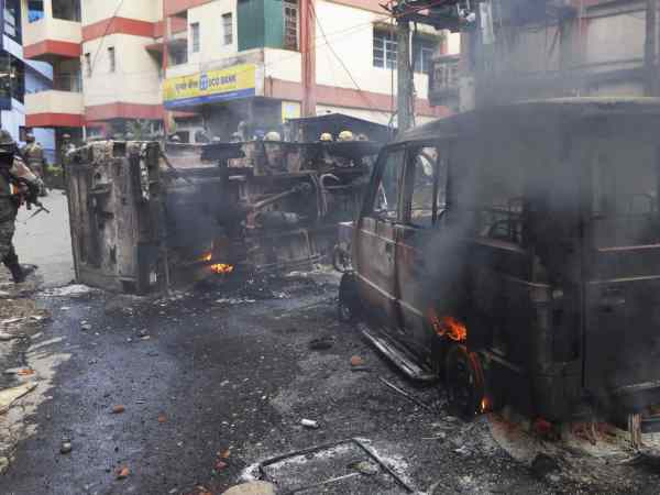 क्यों हो रहा है दार्जिलिंग में बवाल?