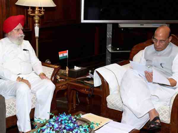 'गोरखा लोगों की लड़ाई के साथ खड़ा हूं'