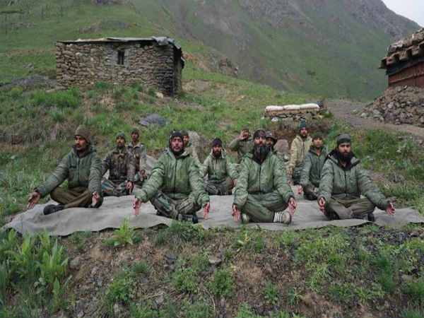पाक सीमा तक पर योग 