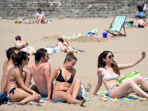 वाटर पार्कों में बढ़ रही भीड़