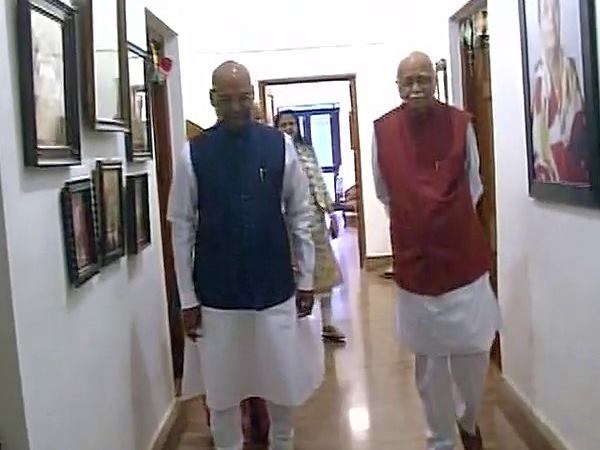 23 जून को कोविंद करेंगे नामांकन, आडवाणी से की मुलाकात