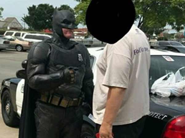 चोर ने की सेल्‍फी की मांग 