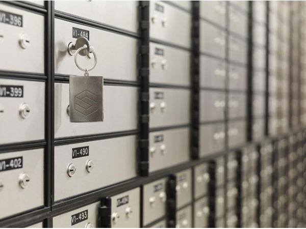  लॉकर में हुई चोरी तो बैंक नहीं होगा जिम्‍मेदार