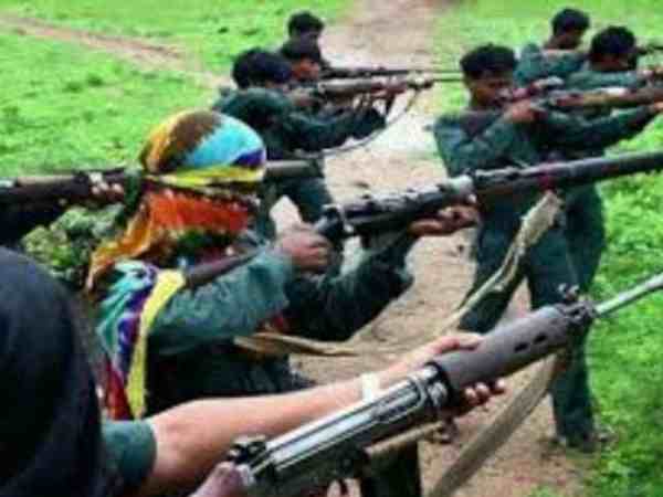 चिंतागुफा के पास अचानक किया नक्सलियों ने हमला