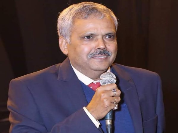 डीएम ने पेश की 'हिंदू' दिल की मिसाल