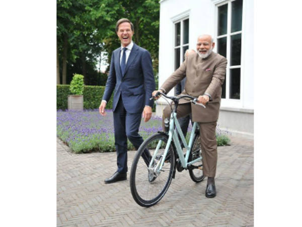 मोदी ने ट्ववीट की फोटो 