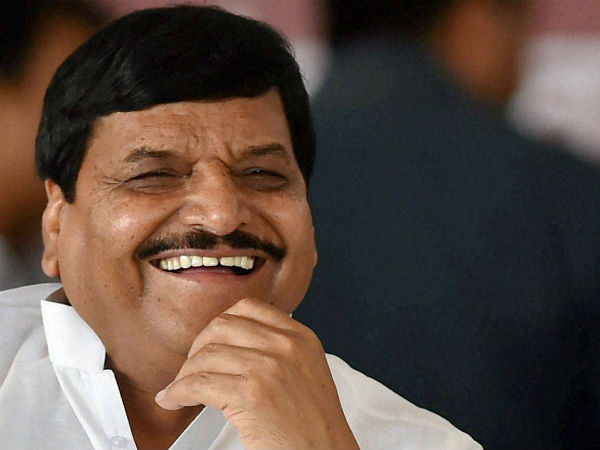 शिवपाल के पास 1 दर्जन विधायकों का समर्थन