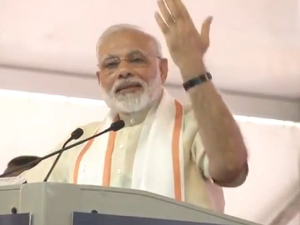 कथित गोरक्षकों को पीएम की नसीहत