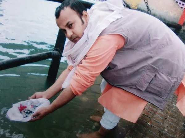 समाज सेवा के लिए मिला सम्मान