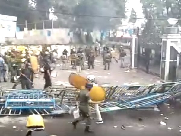 बंगाली भाषा पर तकरार, ममता सरकार के खिलाफ विरोध मार्च