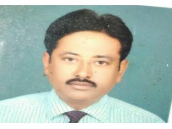 बाइक वाली कातिल हसीना की बनाने लगा ब्लू फिल्म, फिर...