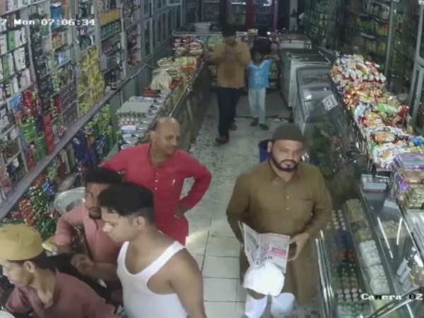 चोरी की करतूत सीसीटीवी में कैद